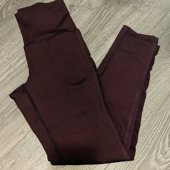 Aerie | High Rise Leggings with Mesh - Picture 1 of 5